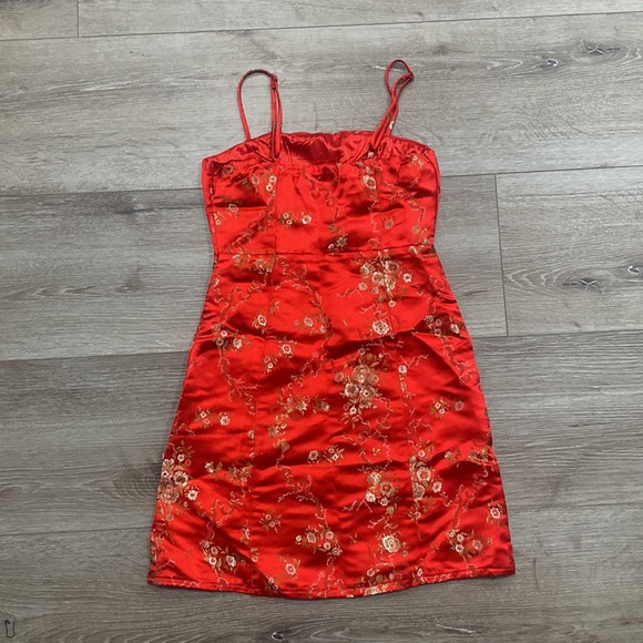 PRINCESS POLLY women’s bodycon mini dress! - Picture 2 of 5